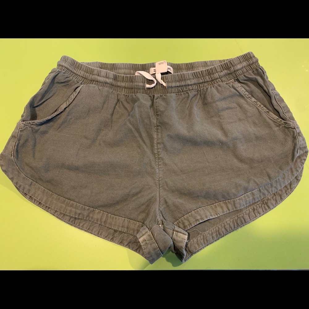 Billabong shorts